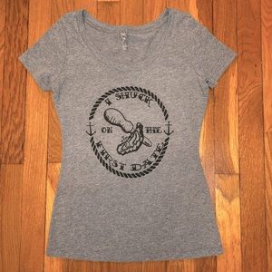 “I Shuck On The First Date” T-Shirt